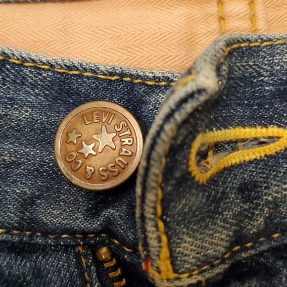 Vintage Levi's Red Label Japanese Denim Shorts - Picture 6 of 9